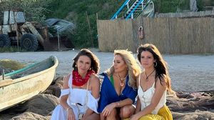 Adela Popescu, Laura Cosoi și Ada Condeescu  Adela Popescu, Laura Cosoi și Ada Condeescu