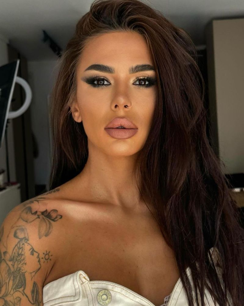 cristina insula iubirii