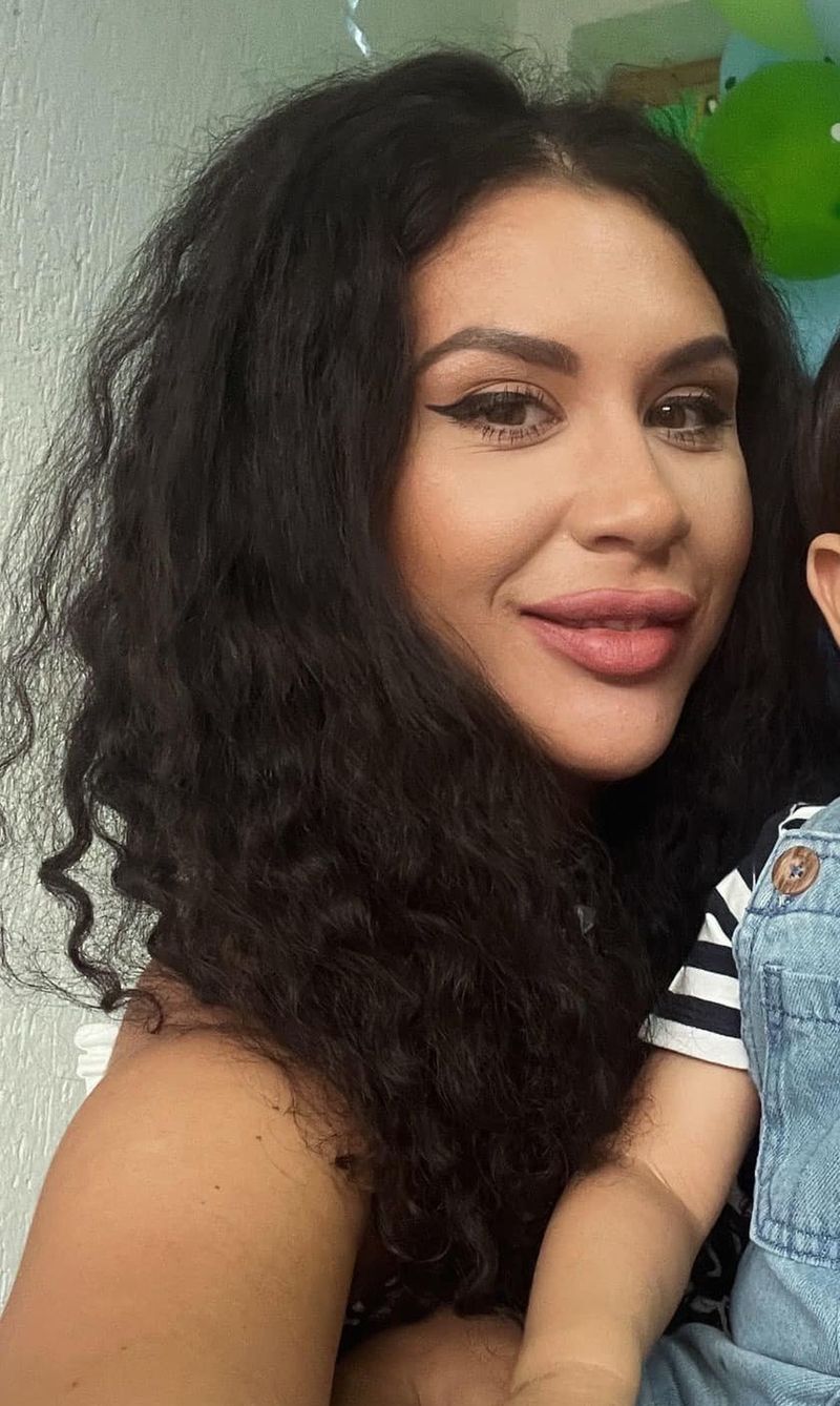 beatrice paun nepoata merisoreanu