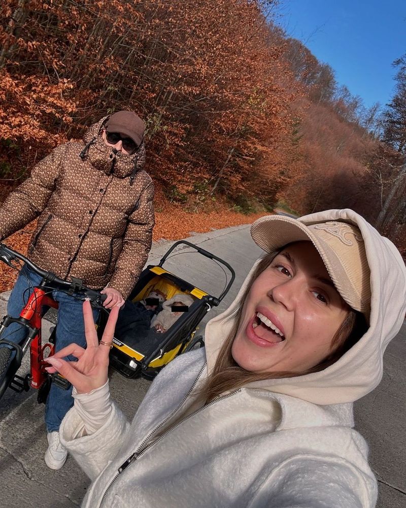 emily burghelea familie