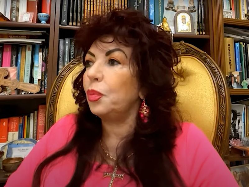 carmen harra
