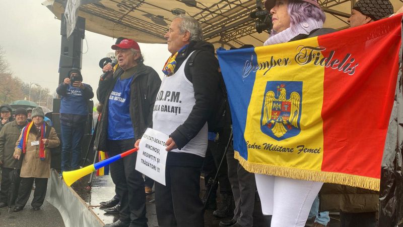 Protest în Piața Victoriei