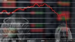 Veste șoc pentru românii care au contribuit la pilonul II de pensii private. Motivul pentru care se vor trezi cu bani mai puțini pe card