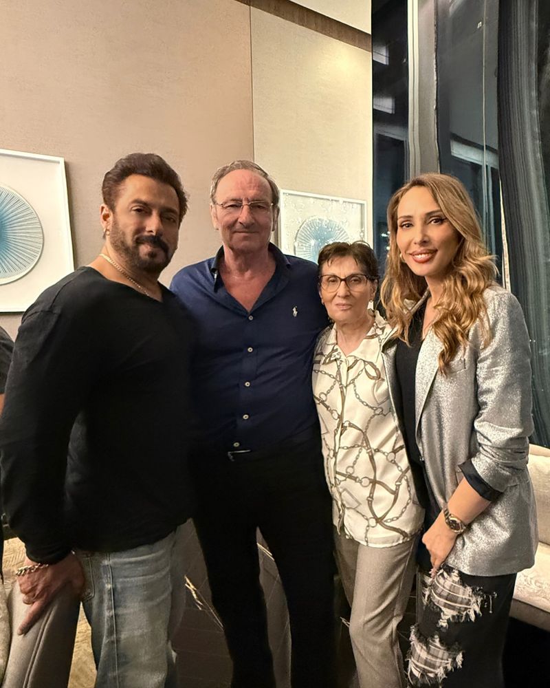 Iulia Vântur părinți, Salman Khan