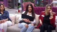 Virginia, Criss și Julia