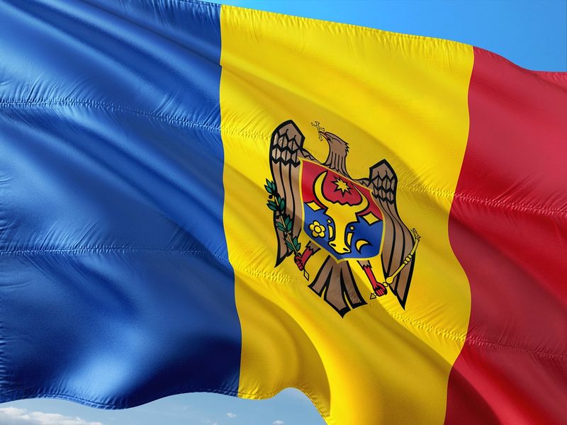 republica moldova steag