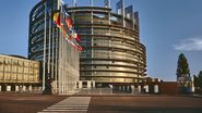 UE