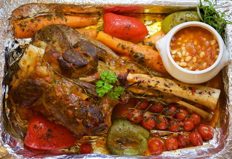 Friptura pregătită pentru masa de Crăciun mancare traditionala