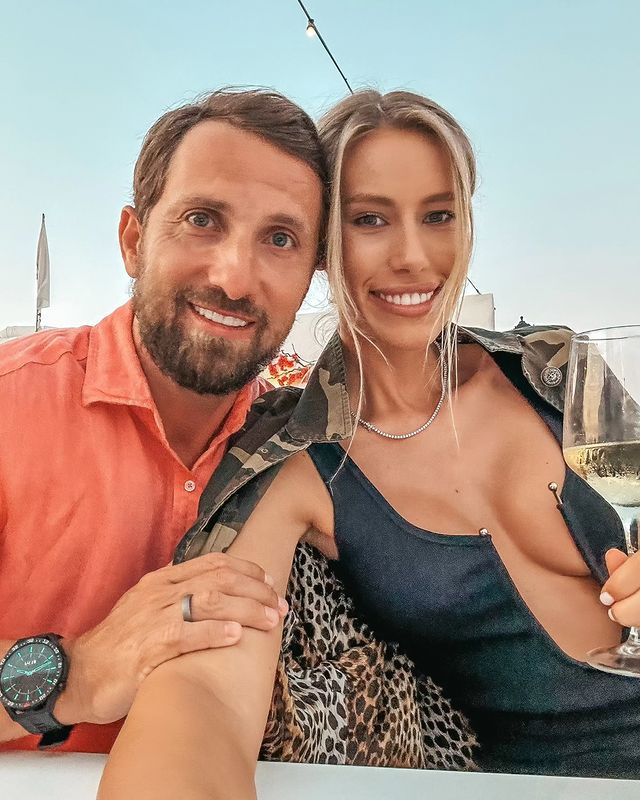 Dani Oțil și Gabriela Prisăcariu Dani Oțil și Gabriela Prisăcariu