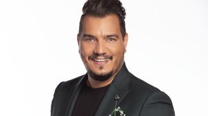 Începutul anului - un contract care se încheie între Bursucu și Kanal D