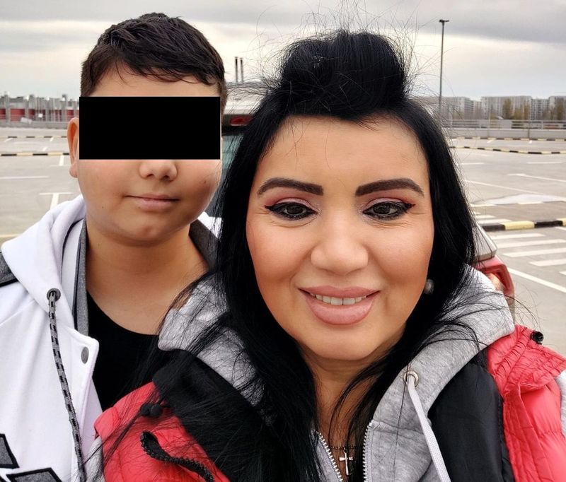 adriana bahmuteanu fiu