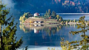 Blestemul lacului Colibița! A înghițit un sat întreg, iar legendele locului spun că e „însetat de vieți omenești” și că încă "își mai cere tributul"