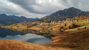 lacul colibita cel mai curat aer romania