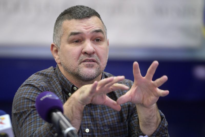 Leonard Doroftei Leonard Doroftei