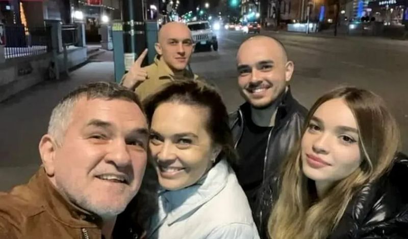 Leonard Doroftei, alături de familia lui leonard doroftei familie