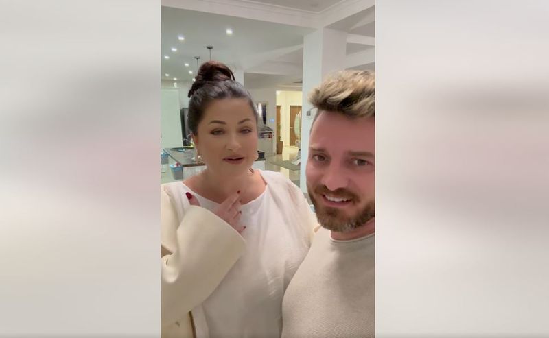 Tavi Clonda, Gabriela Cristea