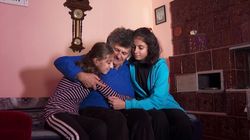 Duminică, de la ora 14:30, la „Asta-i România!”, Orfane de mamă, iubite de bunică