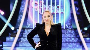 Decizia producătorilor „Te cunosc de undeva” de a o pune pe Ilona Brezoianu în locul Andreei Bălan, aspru criticată de fani! Nemulțumirile au curs ca o avalanșă: „Ne-o băgați pe gât și aici?”