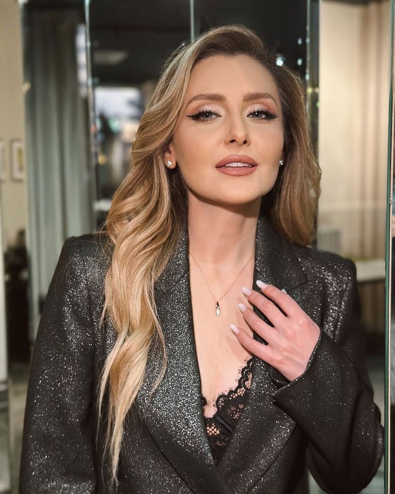 alina sorescu artista