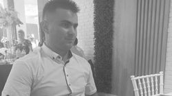 El este Tiberiu, tânărul de 22 de ani care a murit în timpul unei petreceri, după ce s-a electrocutat în fața familiei! Apropiații își stigă durerea după tragedia din Botoșani: „Îngerul meu...”