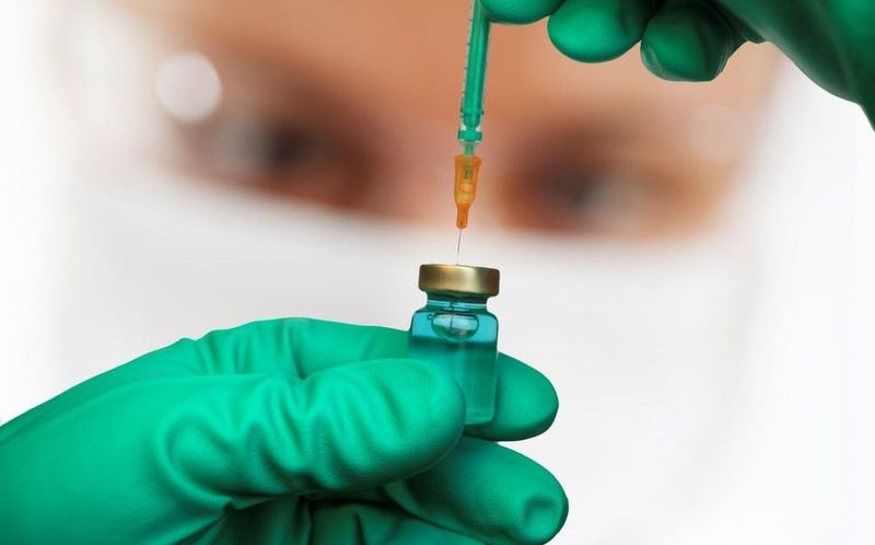 vaccinare ser seringa