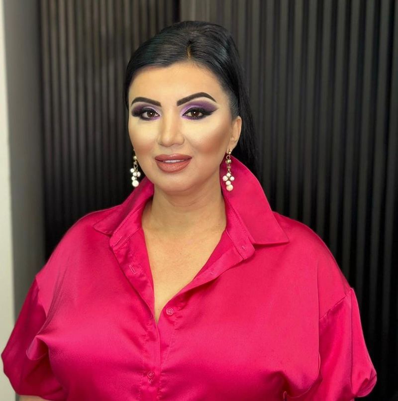 adriana bahmuteanu