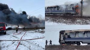 Vagonul unui tren a luat foc