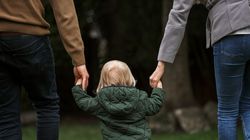 Libere plătite de la stat pentru părinți. Cazurile în care sunt remunerați când stau acasă. Trebuie să îndeplinească anumite condiții