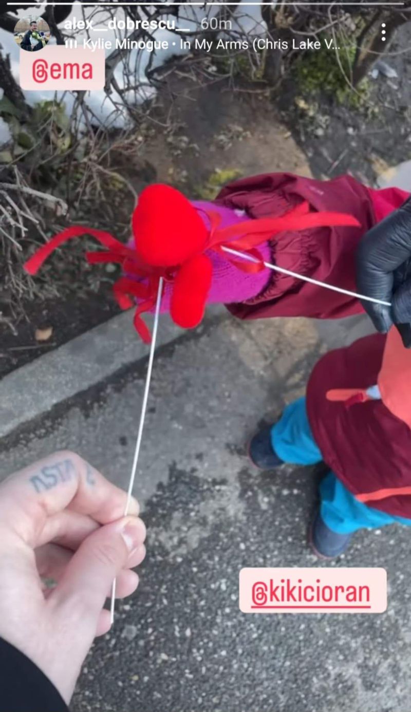 Fotografia postată de Alex Dobrescu Fotografia postată de Alex Dobrescu