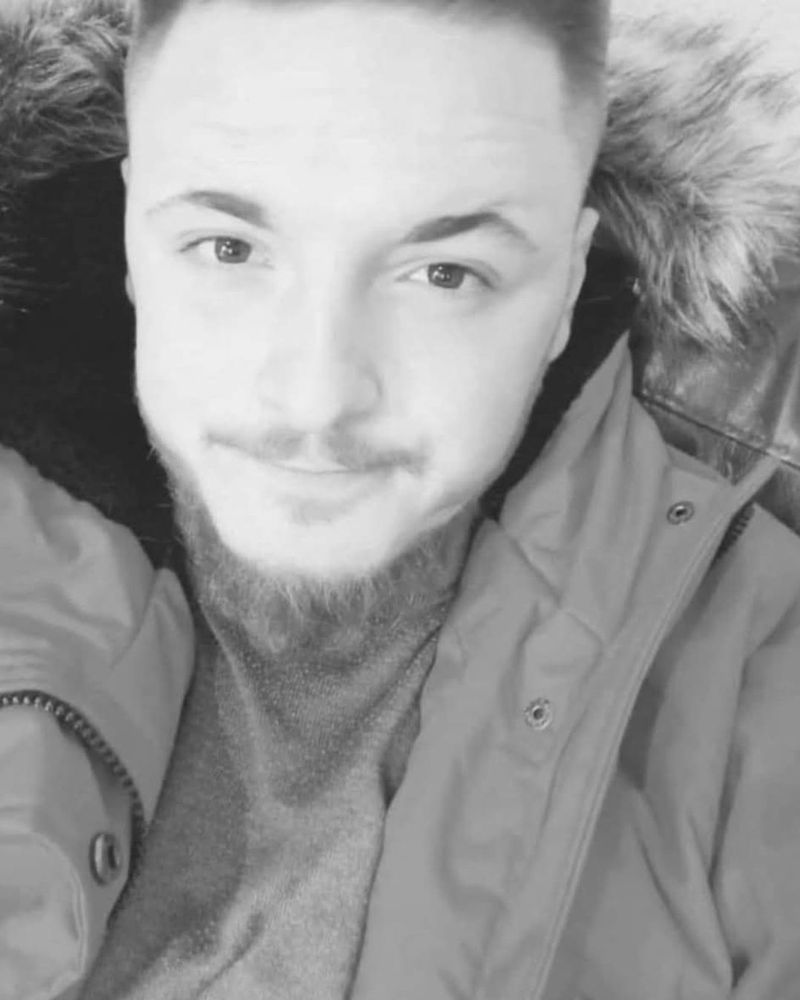 Alexandru, băiatul care a murit în Germania din cauza meningitei Alexandru, băiatul care a murit în Germania din cauza meningitei