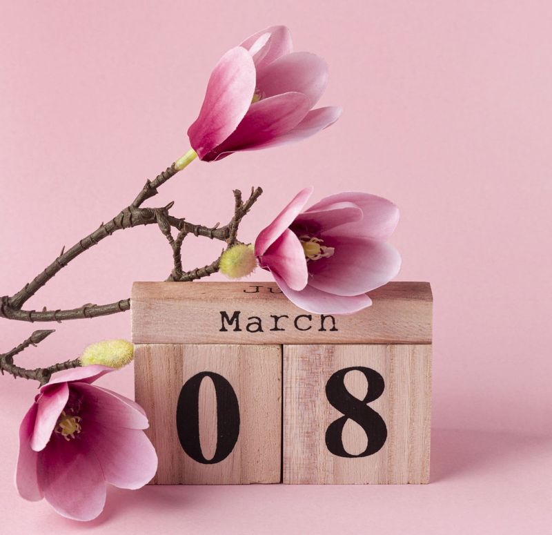 8 martie