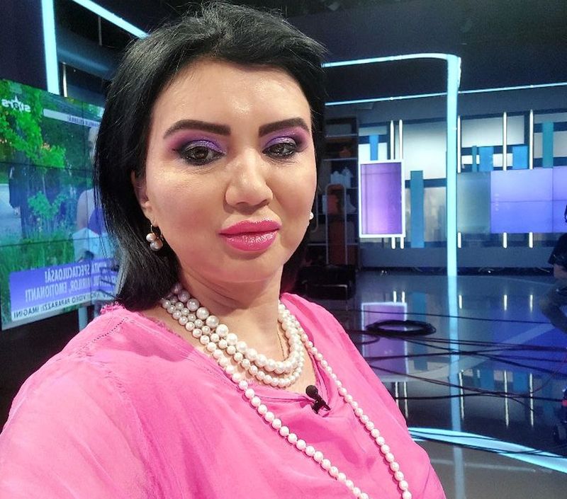 adriana bahmuteanu