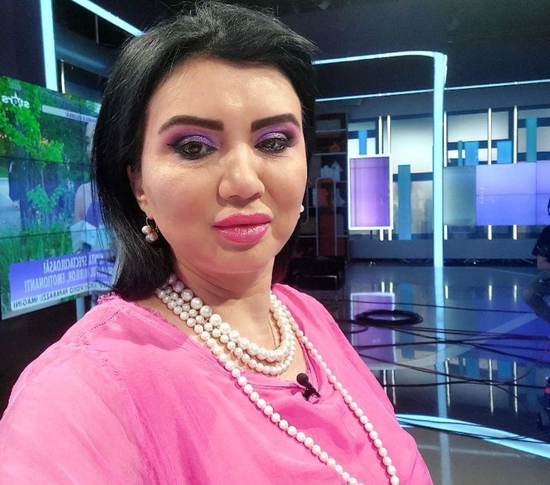 adriana bahmuteanu