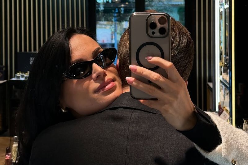 Cum și-a cunoscut Irisha iubitul? 