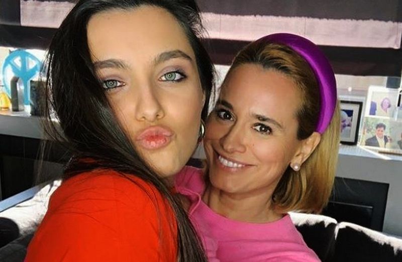 Alexia Eram și Andreea Esca