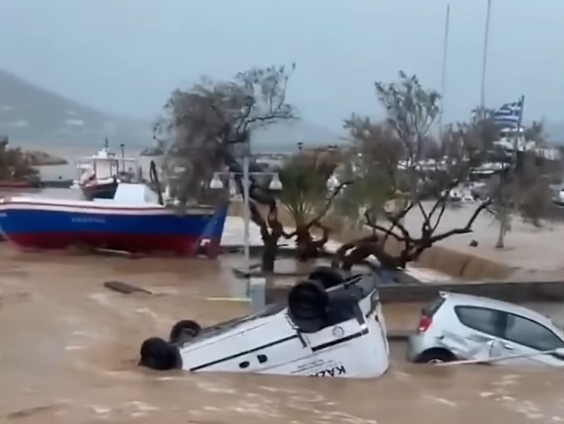 Inundații devastatoare în Grecia Inundații devastatoare în Grecia
