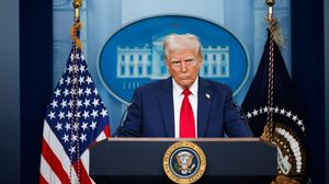Donald Trump salvează America sau distruge economia globală? Economiștii intervin între cele două tabere: "Soluția aleasă de Trump vizează mai mult protecția statului american decât a antreprenorilor din America" | EXCLUSIV