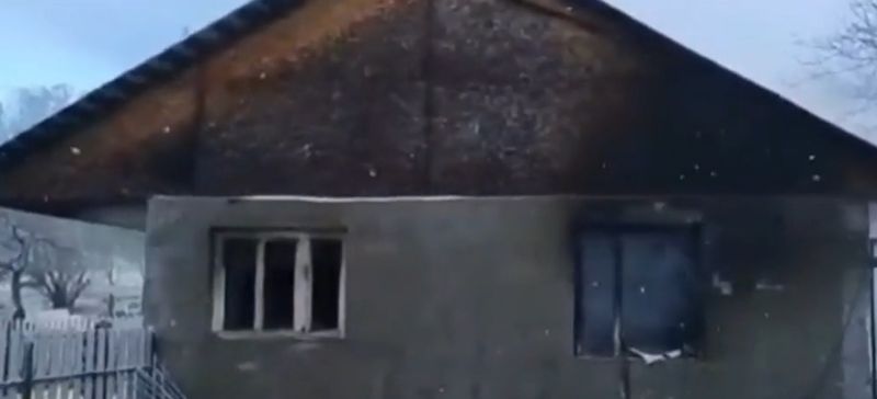 Imagini de la locul incendiului