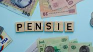 Pensiile scad dramatic în următorii ani. Ce procent vor primi din salariu viitorii pensionari. Adrian Negrescu, economist: "Să se gândească cât câștigă în momentul de față net, iar o treime din acești bani vor reprezenta pensia"