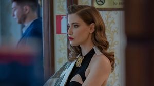 Descoperire neașteptată în podul casei Iuliei Albu. „Întotdeauna mi-am închipuit că mi-ar fi stat bine în rolul de eroină a lui Hitchcock”