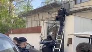 Imagine din fața casei lui Tudor Duma