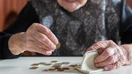 Șmecheria recalculării pensiilor! Amânare pe termen nelimitat și pensionari duși cu preșul: "Va fi o misiune aproape imposibilă să plătești pensiile în România"