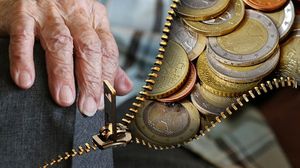 Cât costă 1 an vechime în muncă în 2025?