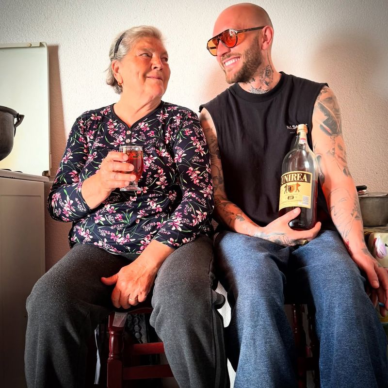 Cătălin Bordea și bunica lui