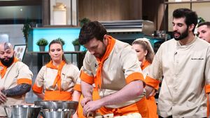 Cine sunt concurenții din echipa portocalie de la Chefi la cuțite 2025. Richard Abou Zaki conduce echipa!