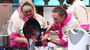 Echipa roz de la Chefi la cuțite