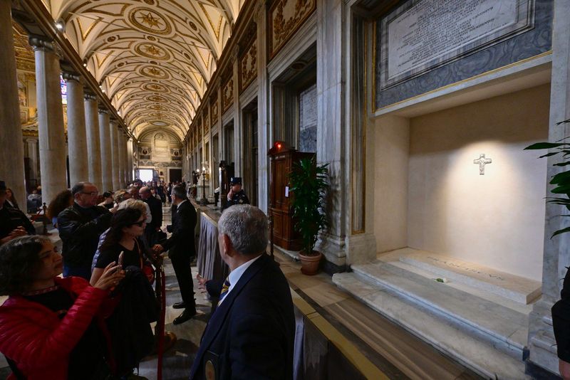 Morm&acirc;ntul Papei Francisc