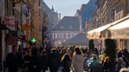 Taxă nouă pentru turiștii care vizitează Brașov! De ce noua măsură riscă să scumpească vacanțele: "Presiunea va fi pe prețul final pe care turistul îl va achita, prețurile vor fi mai mari"