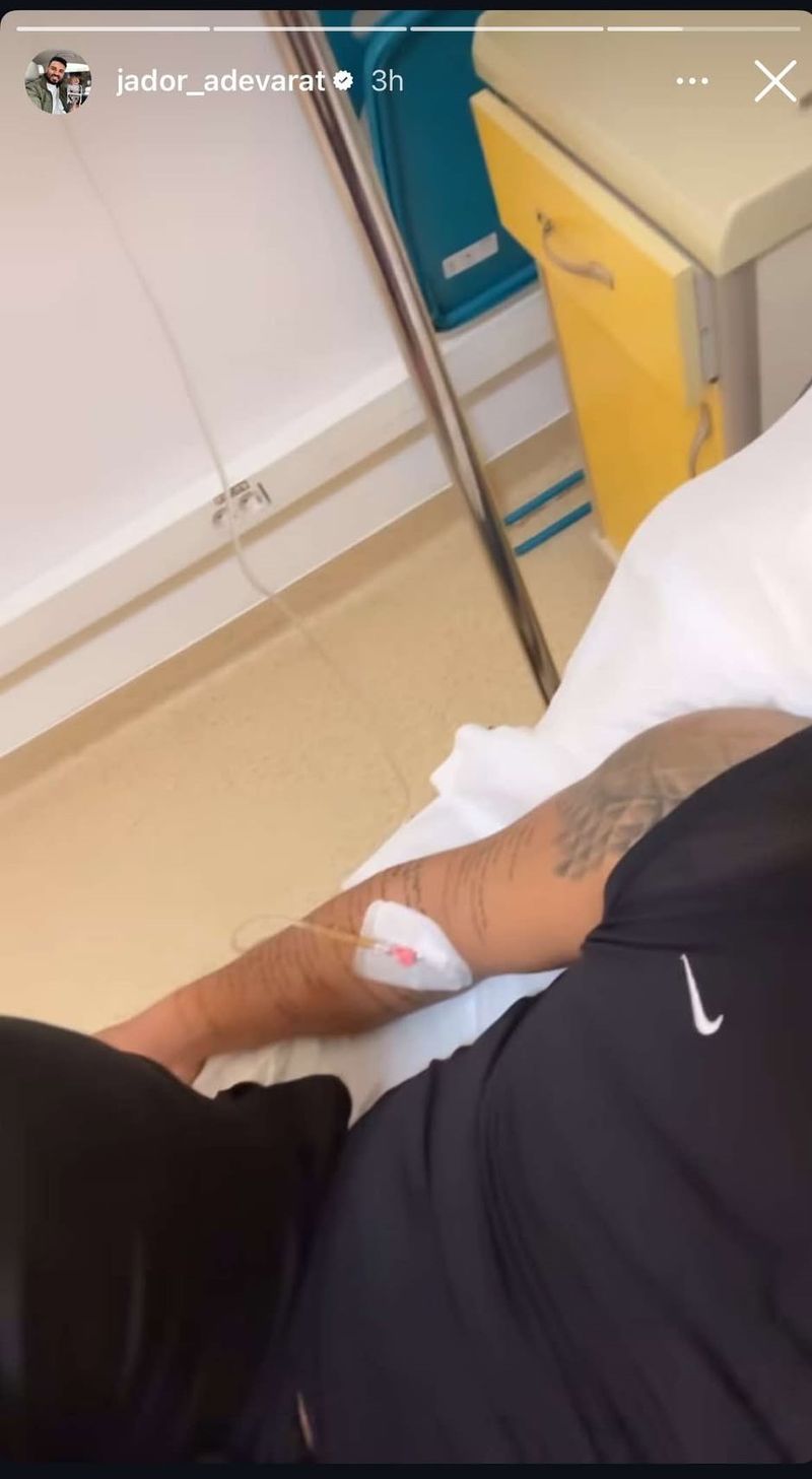 Jador, pe patul de spital