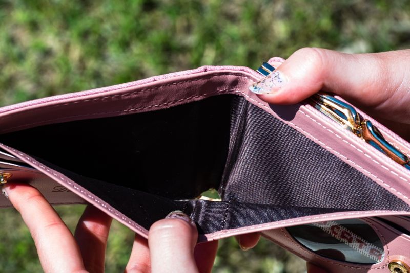 Rom&acirc;nia la un pas de prăbușire financiară